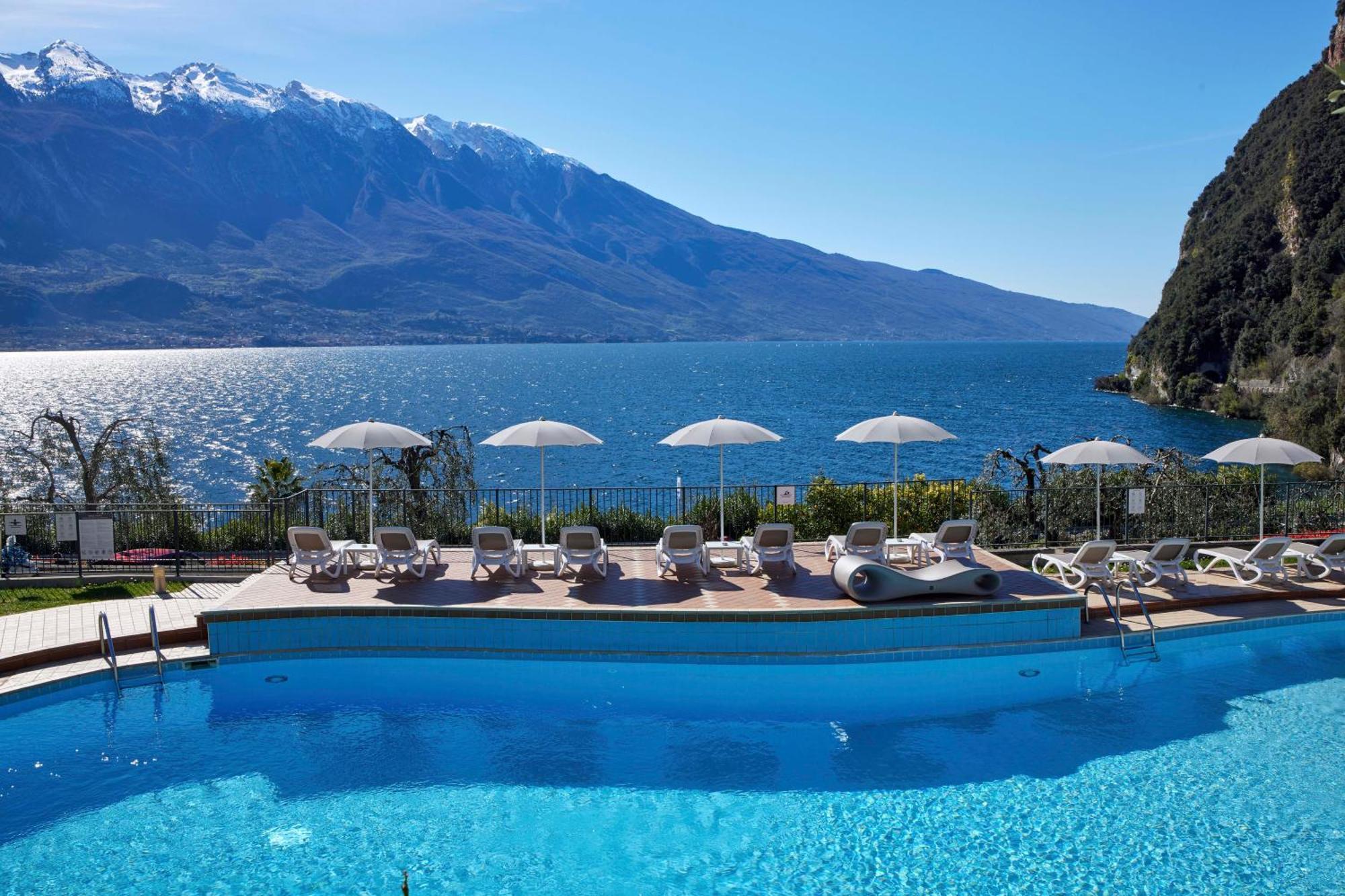 Hotel Atilius - Adults Only Limone sul Garda Exterior photo