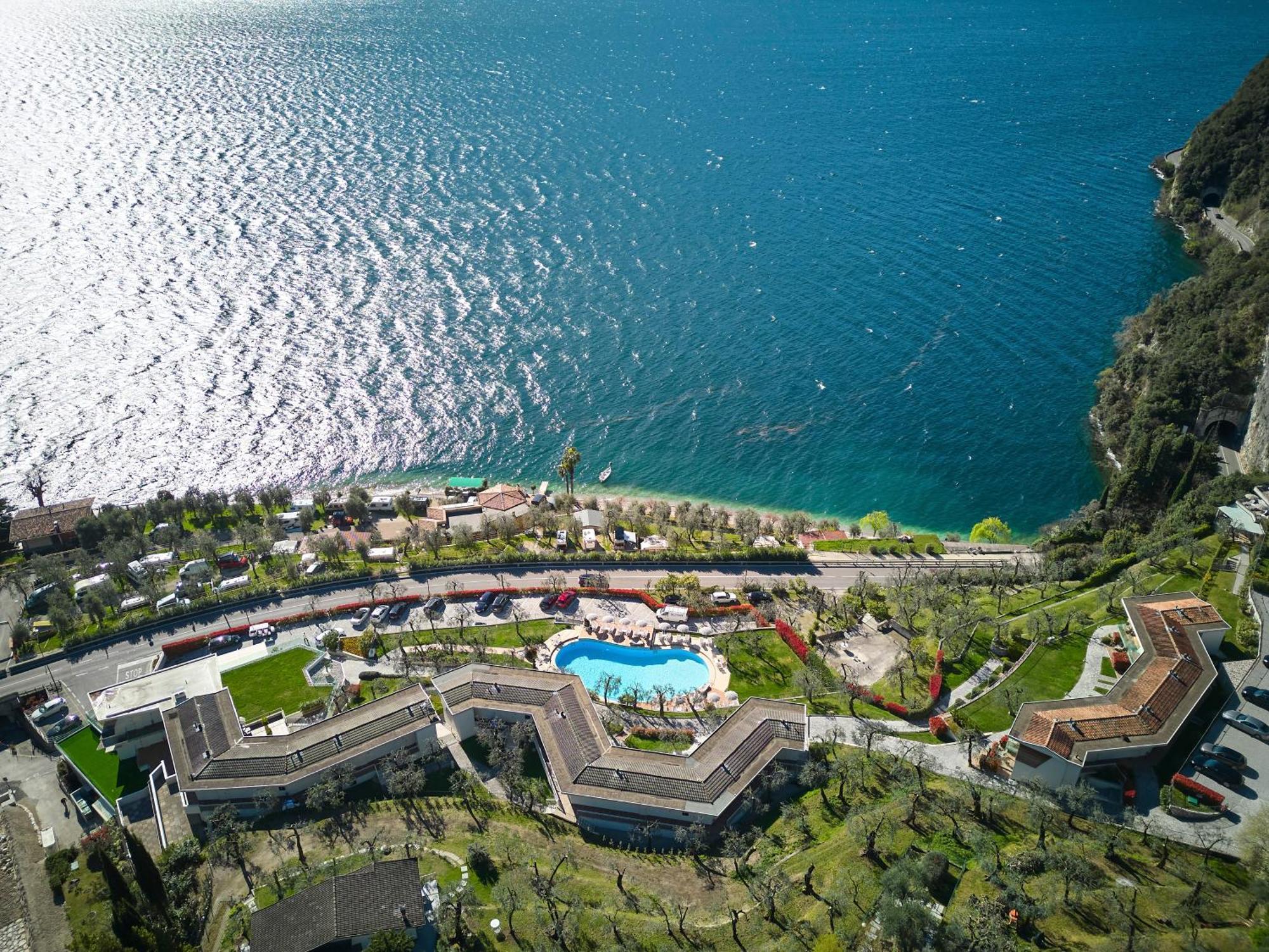 Hotel Atilius - Adults Only Limone sul Garda Exterior photo