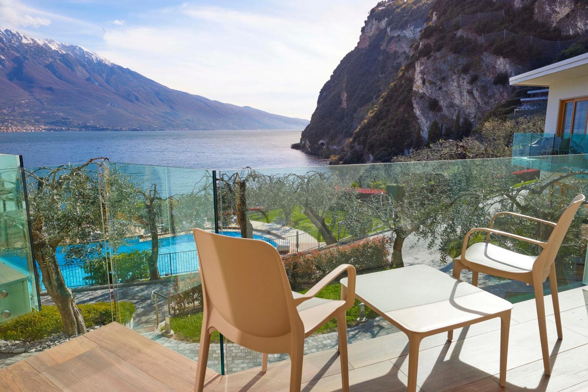 Hotel Atilius - Adults Only Limone sul Garda Room photo